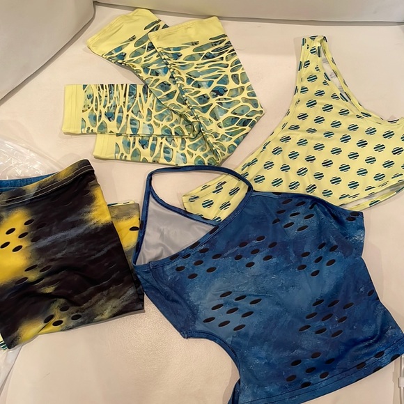 NWT M (SM)rad cutout asymmetric mini crop top arm covers sleeves cage reversible - Picture 5 of 16